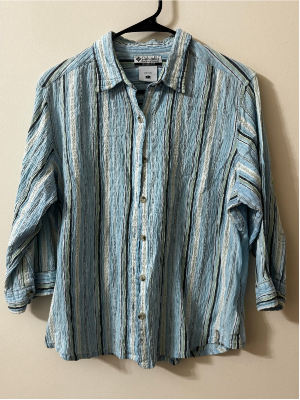 Columbia Women’s Large Blue Striped Textured Button Down Shirt